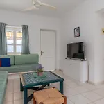 Gaia Mykonos Ornos *