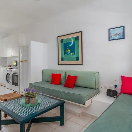 Gaia Mykonos Ornos *